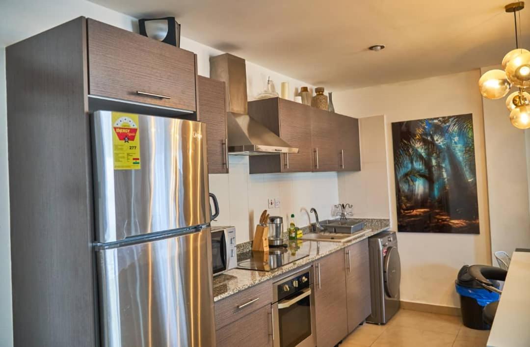 איסט לגון The Gallery Luxury Suites Cpg מראה חיצוני תמונה